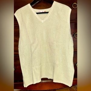 One on one | vintage knit light green tank v-neck cotton blend | size M